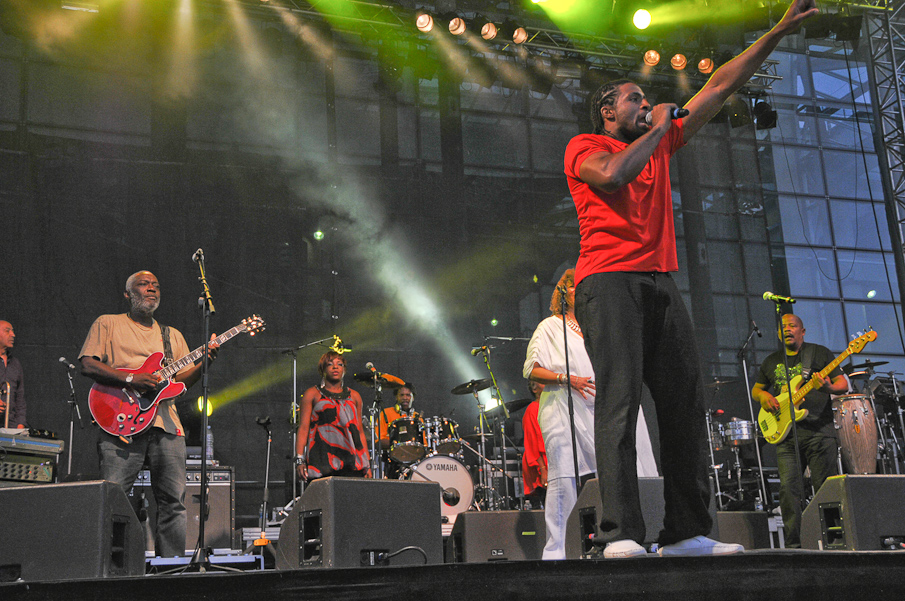 Fete de la Musique Evry 2009 - Kassav 361.jpg